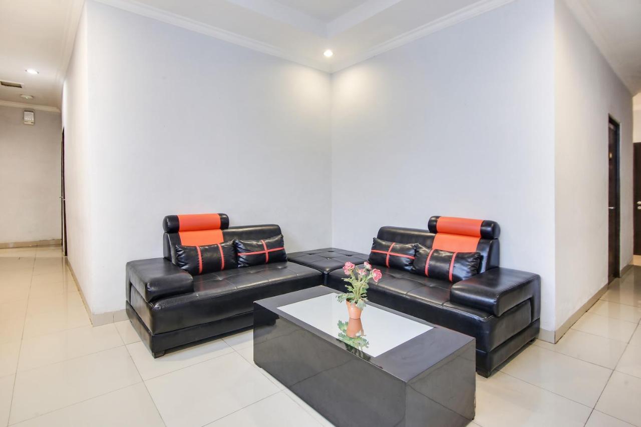Collection O 91464 7 Dream Hotel Palembang Exterior photo