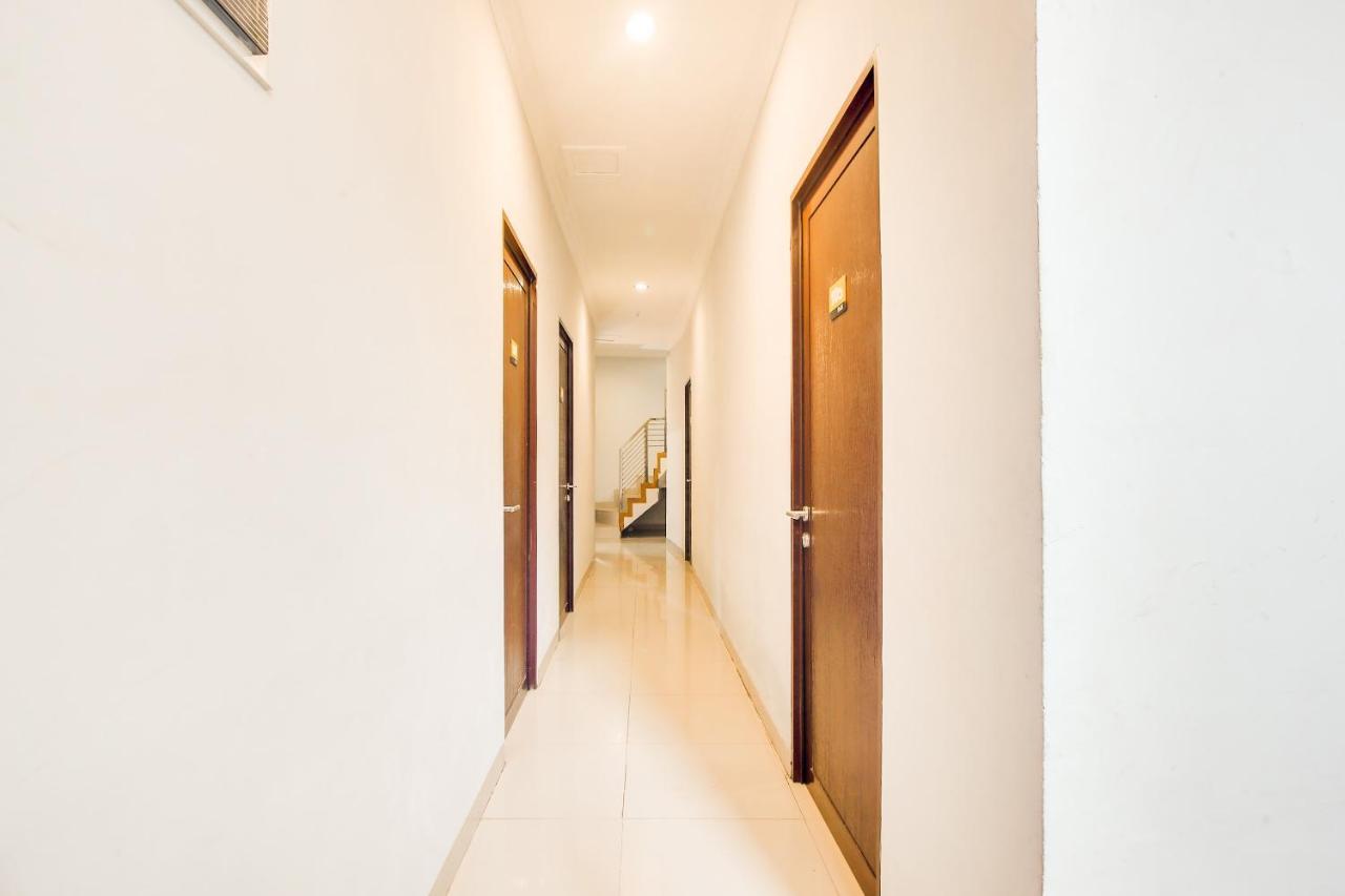 Collection O 91464 7 Dream Hotel Palembang Exterior photo