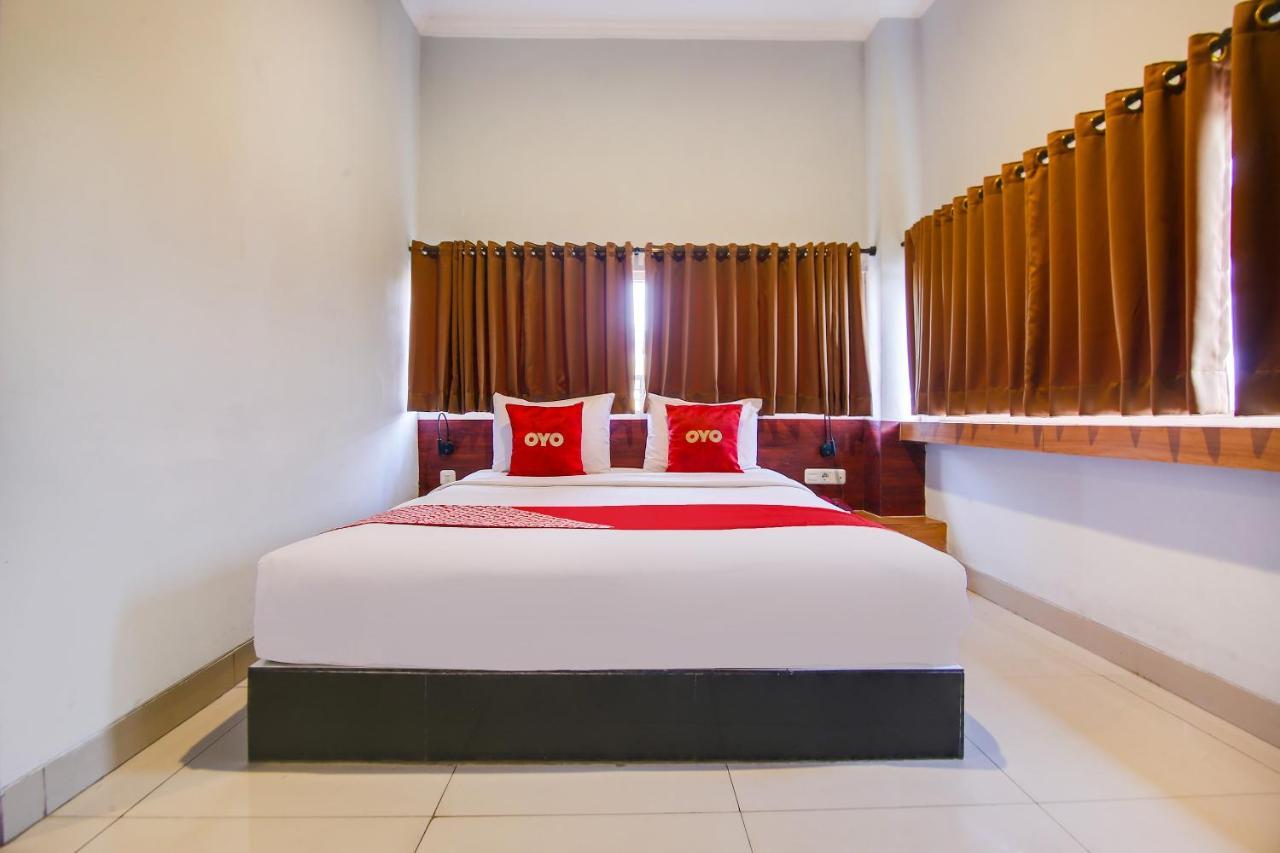 Collection O 91464 7 Dream Hotel Palembang Exterior photo